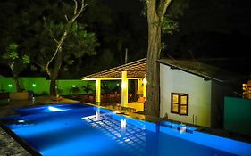 Ilamparuma Hotel